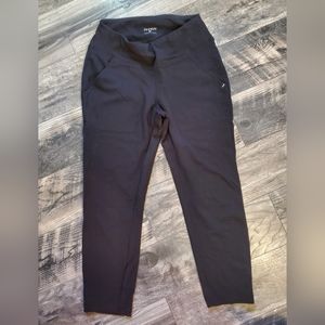 Jaanuu 7/8 scrub pant